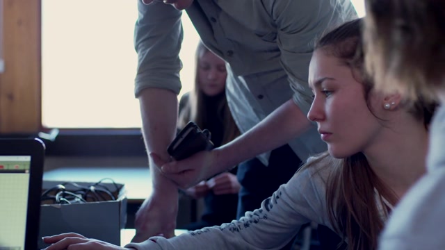 Poster for VG2 Realfag